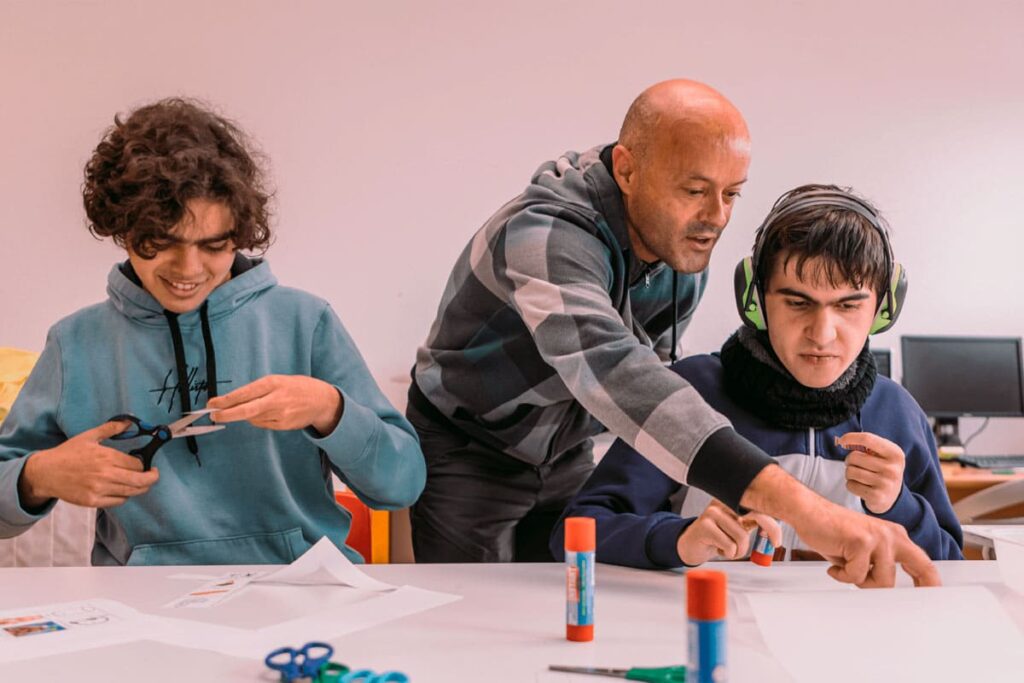 Curso habilidades personales y sociales para el desarrrollo en fundacion proyecto estrella azul